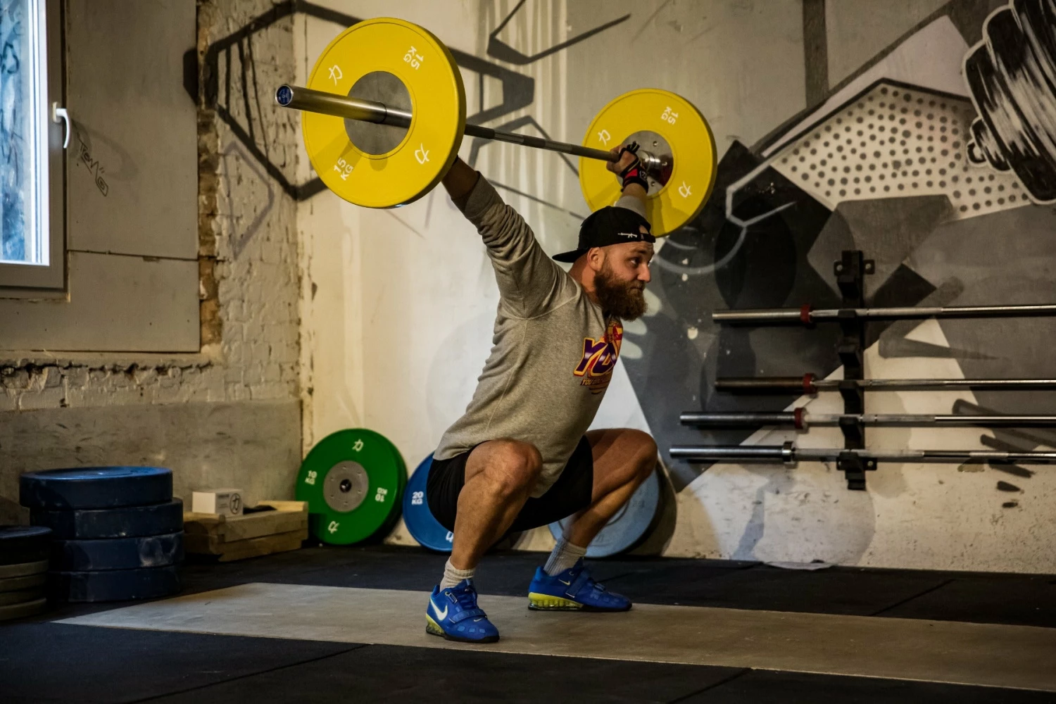 Riot Gewichtheberstange - Mens 20kg, IWF-Spezifikationen – Bild 8